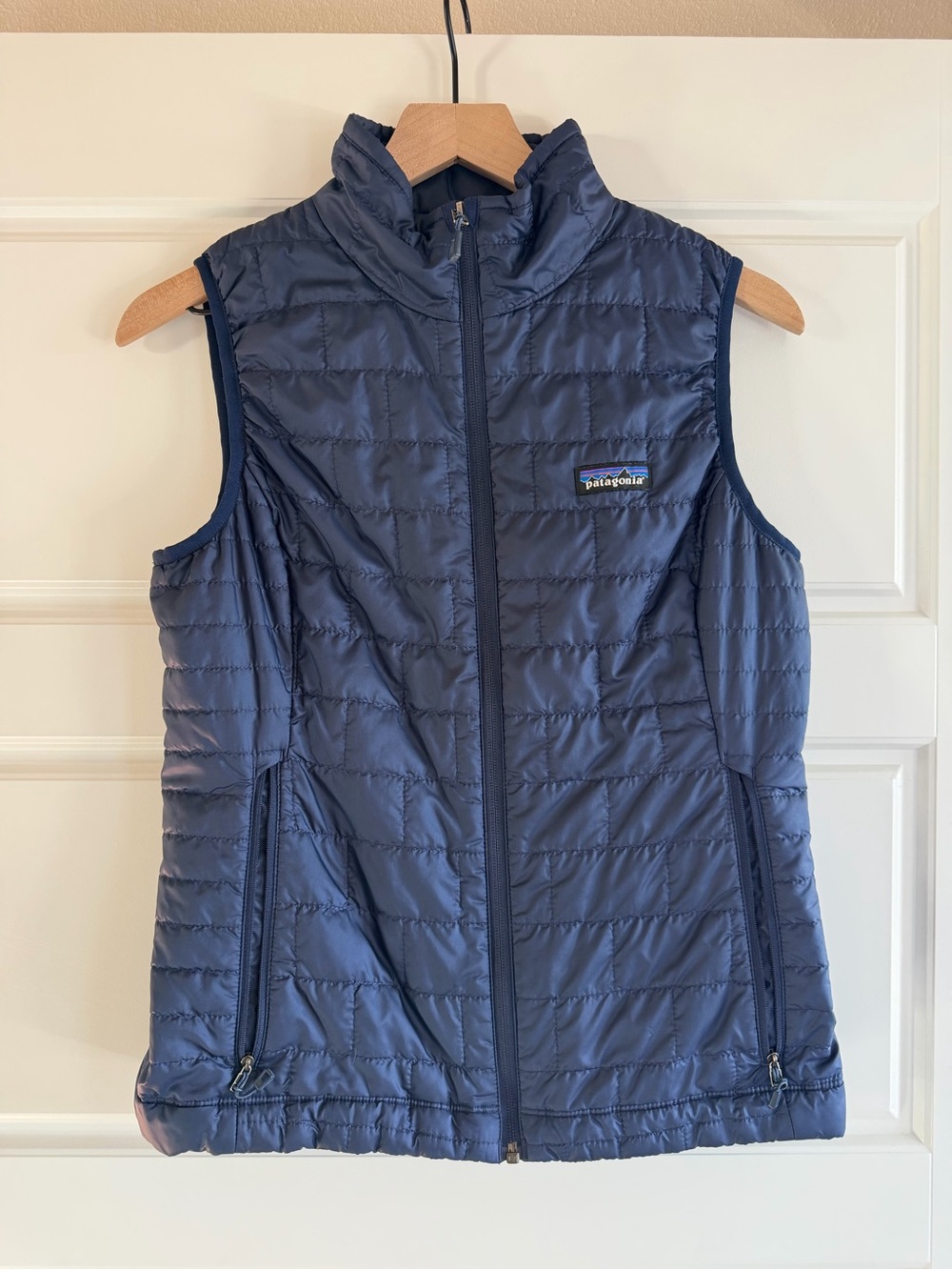 Patagonia Women’s Navy Quilted Lightweight Insulated Vest